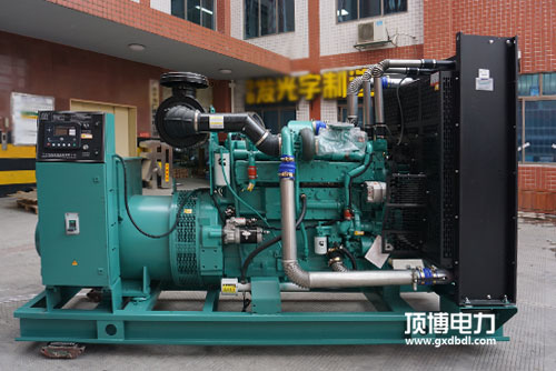 采購(gòu)柴油發(fā)電機(jī)組選哪個(gè)品牌好？玉柴or濰柴，康明斯or上柴？