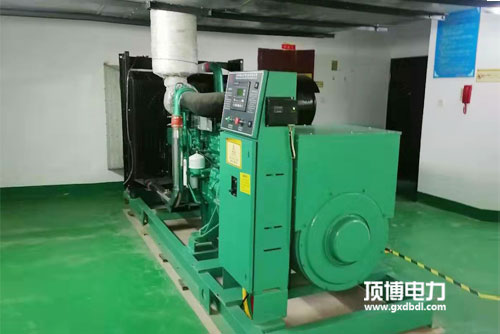 柴油發(fā)電機(jī)多少錢？頂博解密發(fā)電機(jī)價(jià)格影響因素
